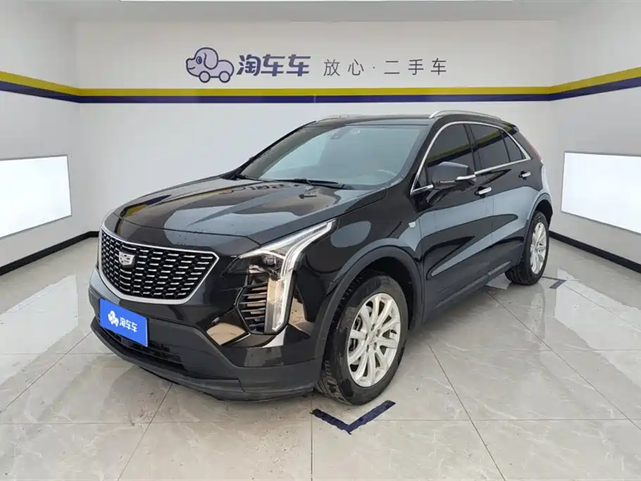 Купить Cadillac XT4