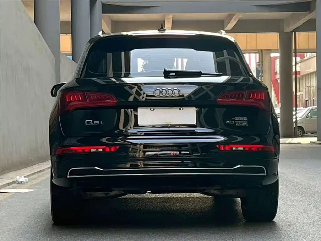 Audi Q5L 2020 40 TFSI Fashion