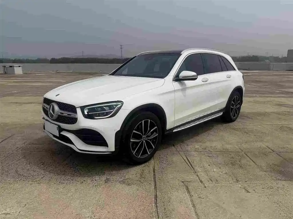 Купить Mercedes-Benz GLC