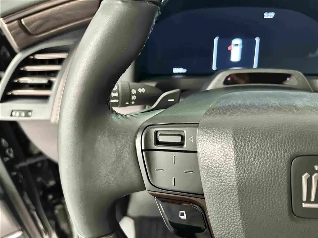 Toyota Vellfire — миниатюра 9