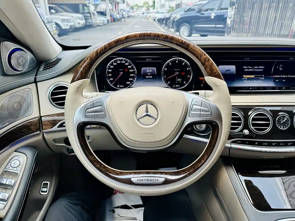 Mercedes-Benz Maybach S-Class S 600, фото 9