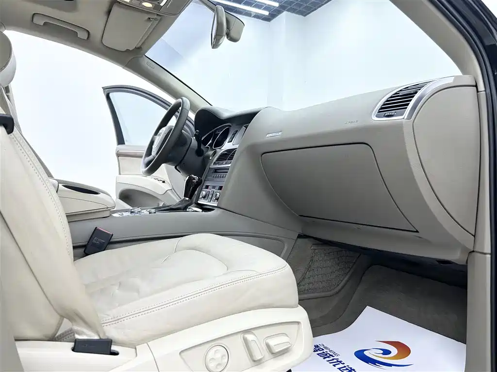 Audi Q7 2007 4.2 FSI quattro Luxury
