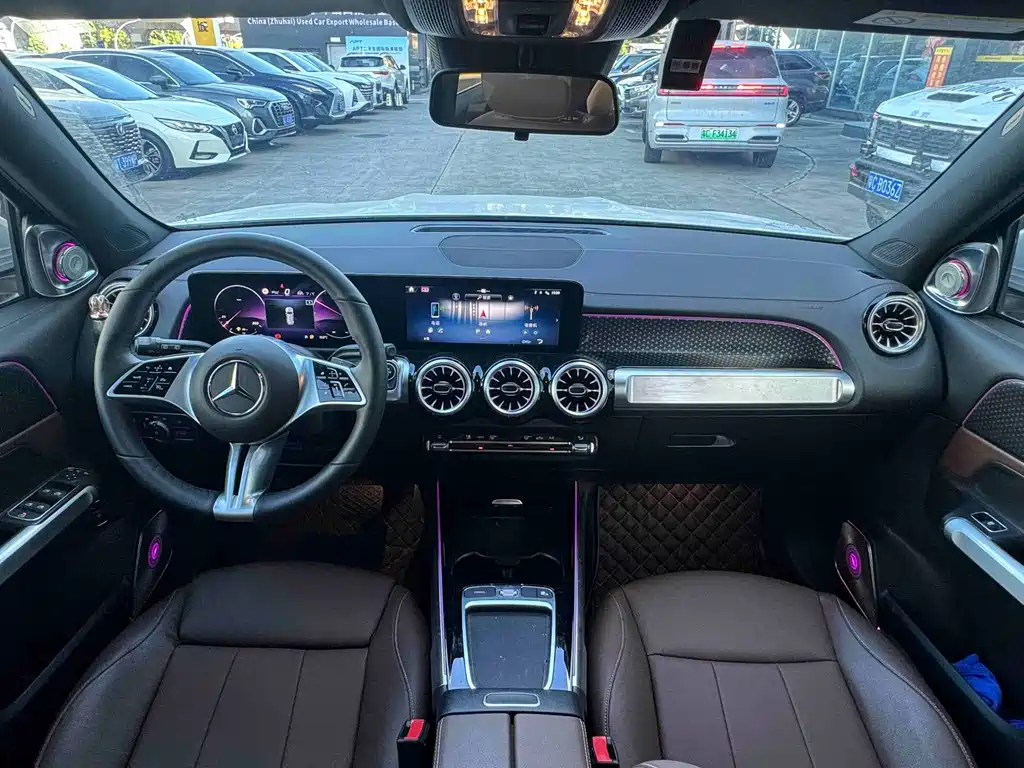 Mercedes-Benz GLB — миниатюра 4