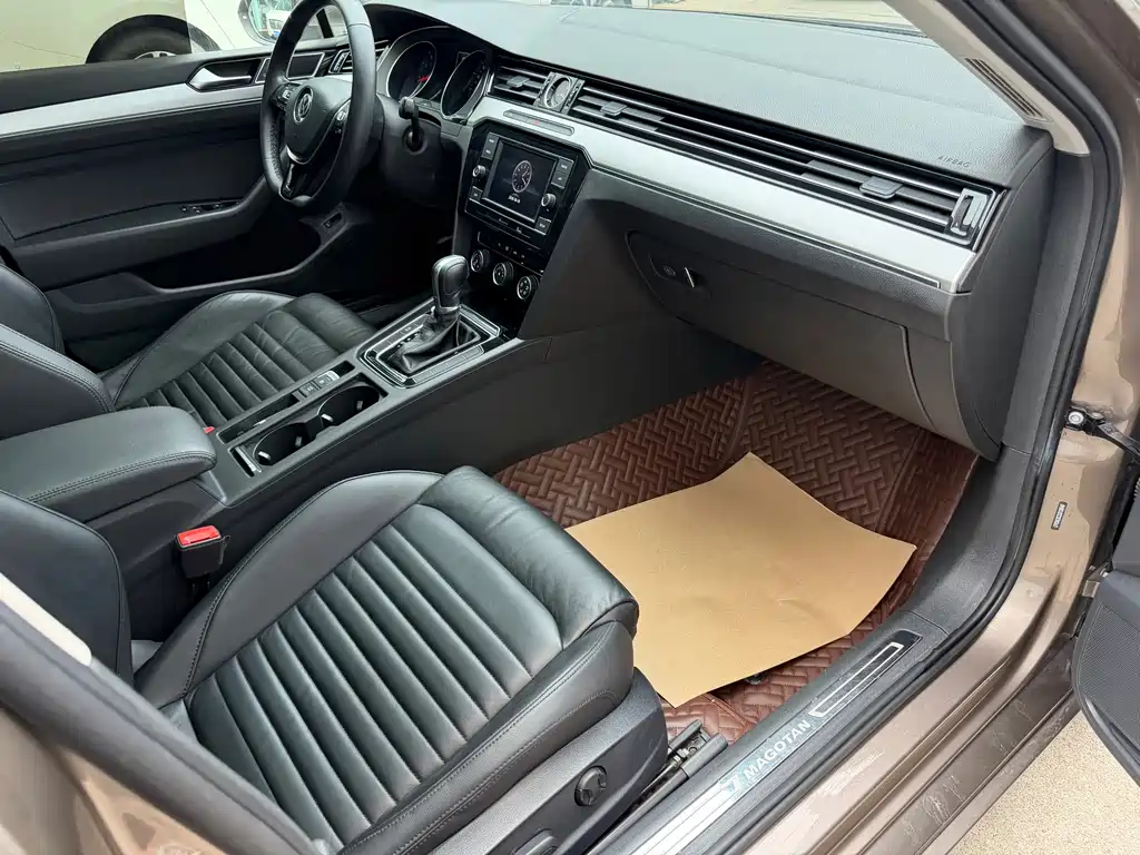Volkswagen Magotan — миниатюра 7