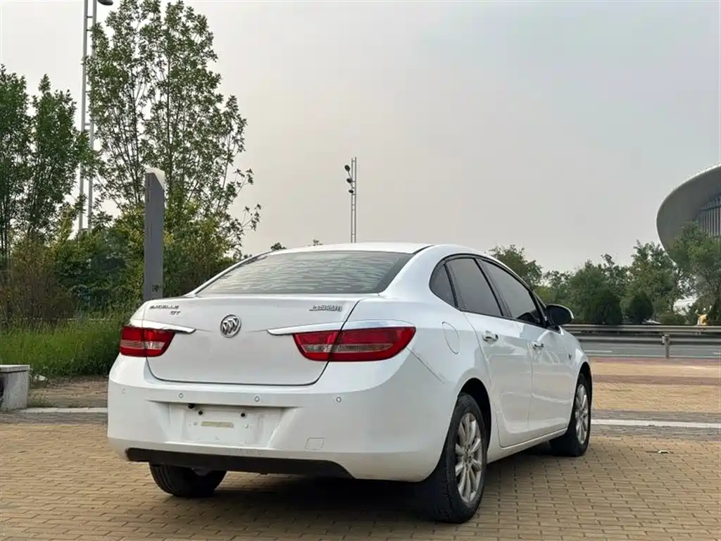 Buick Excelle 2013 GT 1.6L AT Fashion
