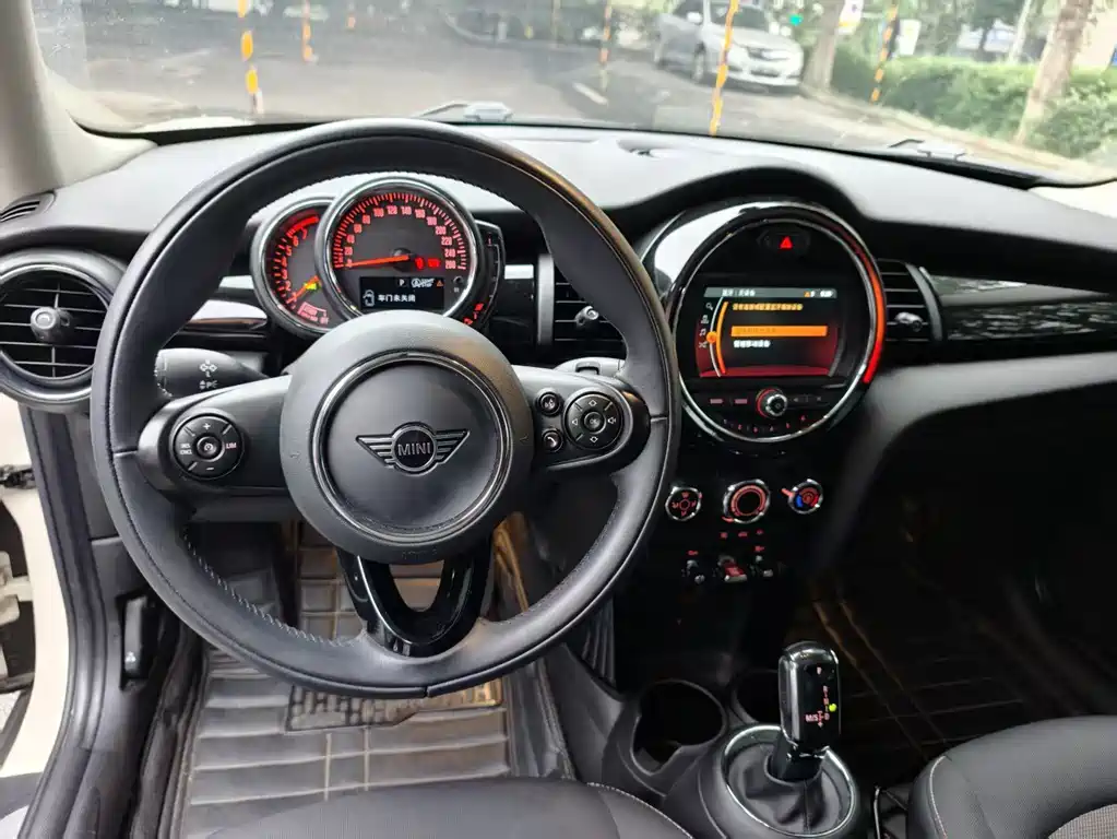 MINI Mini — миниатюра 9