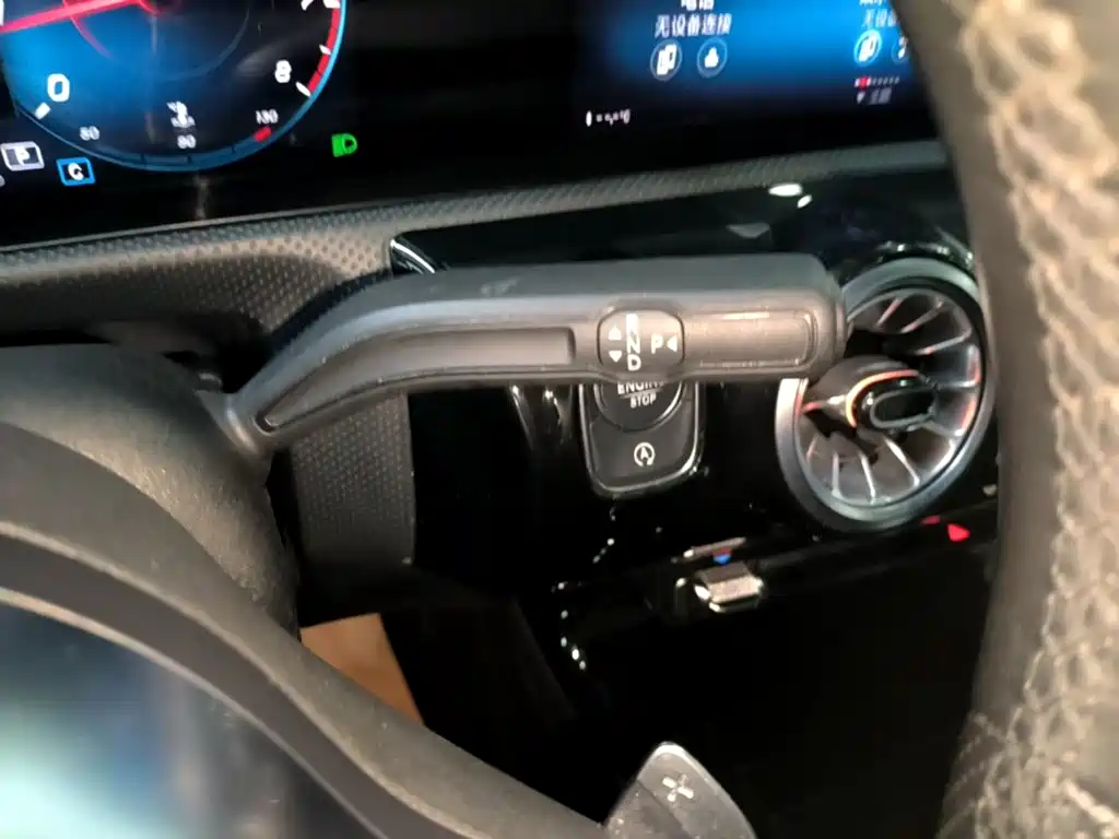 Mercedes-Benz A-Class — миниатюра 14