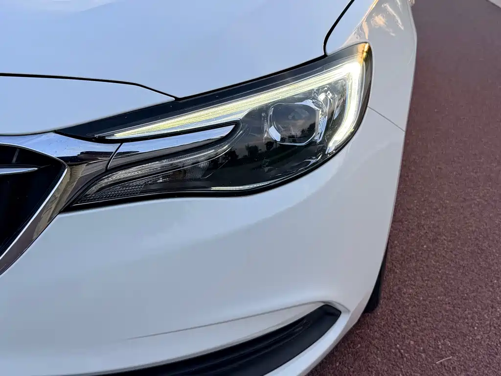 Buick Excelle — миниатюра 25