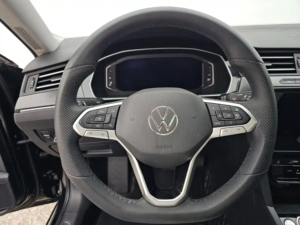 Volkswagen Magotan — миниатюра 9