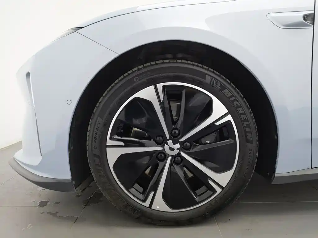 NIO ET5T — миниатюра 17