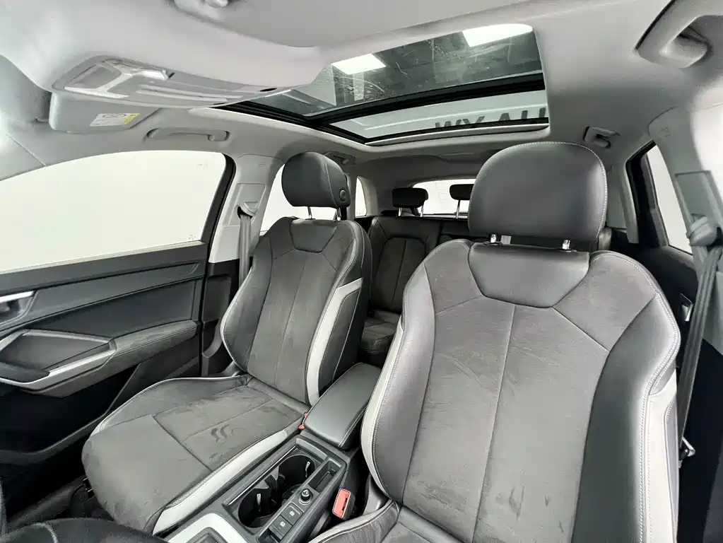 Audi Q3 — миниатюра 12