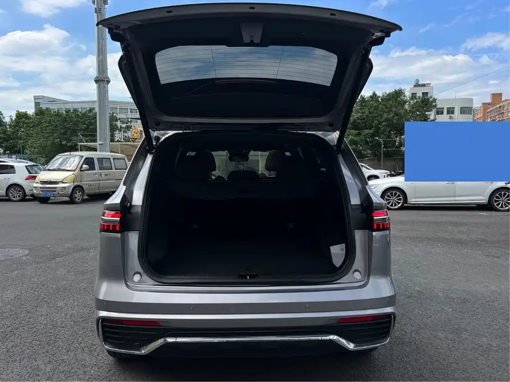 Geely Xingyue L — миниатюра 26