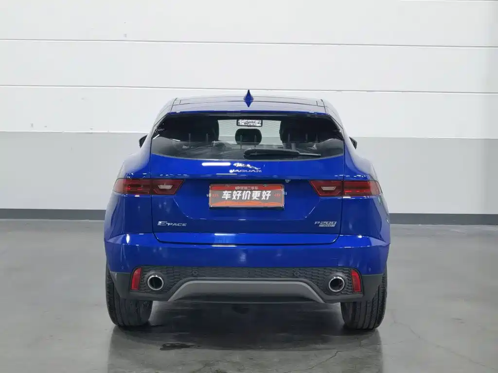 Jaguar E-PACE — миниатюра 4