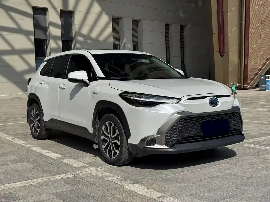 Toyota Frontlander — миниатюра 3
