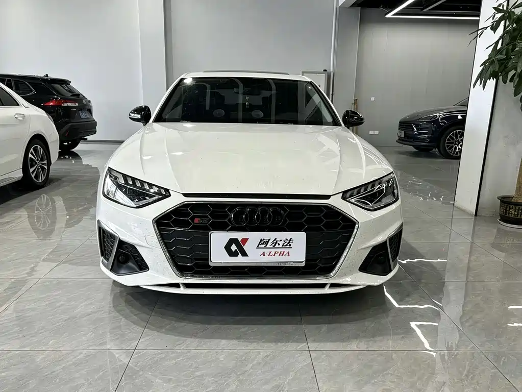 Audi A4L — миниатюра 2