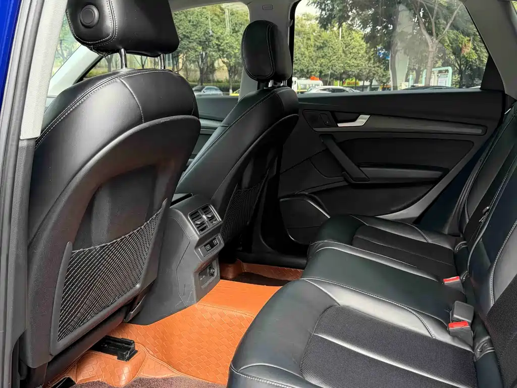 Audi Q5L — миниатюра 11
