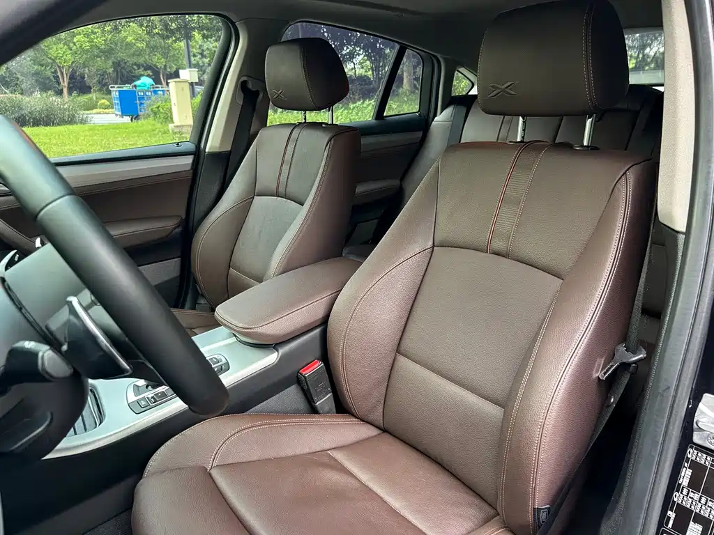 BMW X4 — миниатюра 8