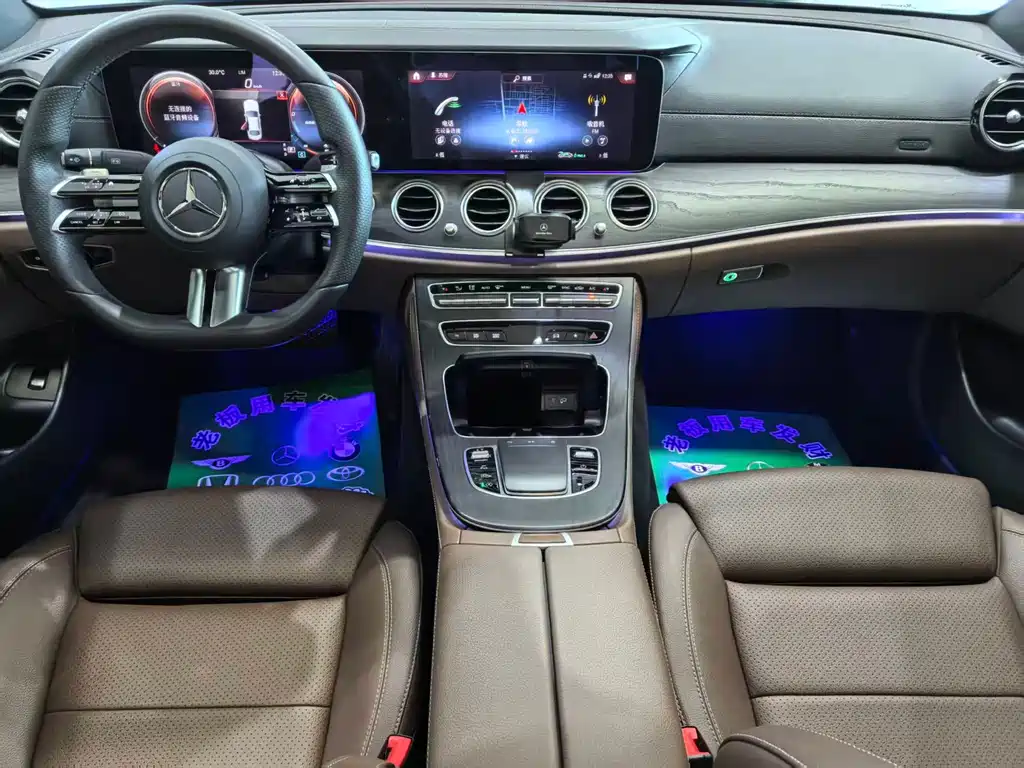 Mercedes-Benz E-Class — миниатюра 14