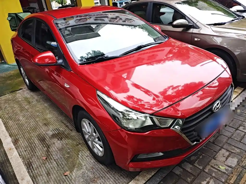 Hyundai Verna — миниатюра 4
