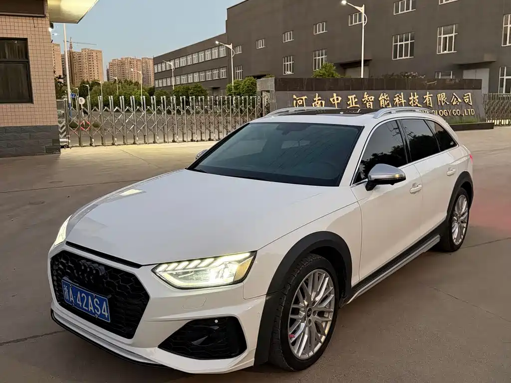 Audi A4 (Import)