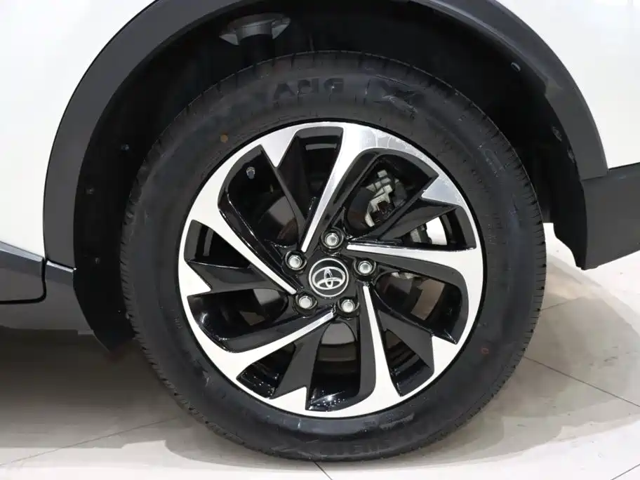 Toyota IZOA — миниатюра 19