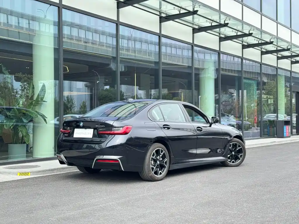 BMW i3 — миниатюра 2