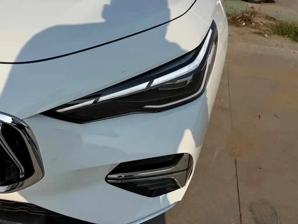 Geely Emgrand — миниатюра 4