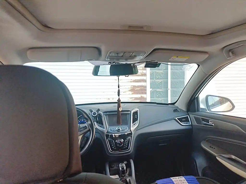 Changan CS35 — миниатюра 14