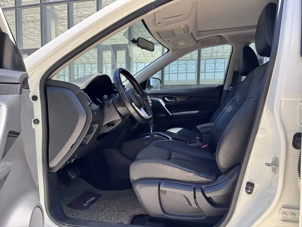 Nissan X-Trail — миниатюра 11