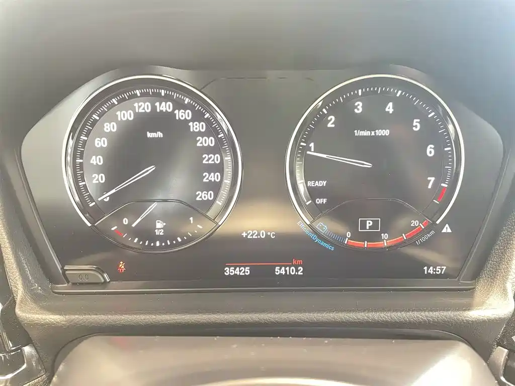 BMW 1 Series 120i M Sport Night Edition, фото 11
