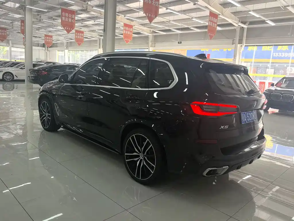 BMW X5 — миниатюра 12