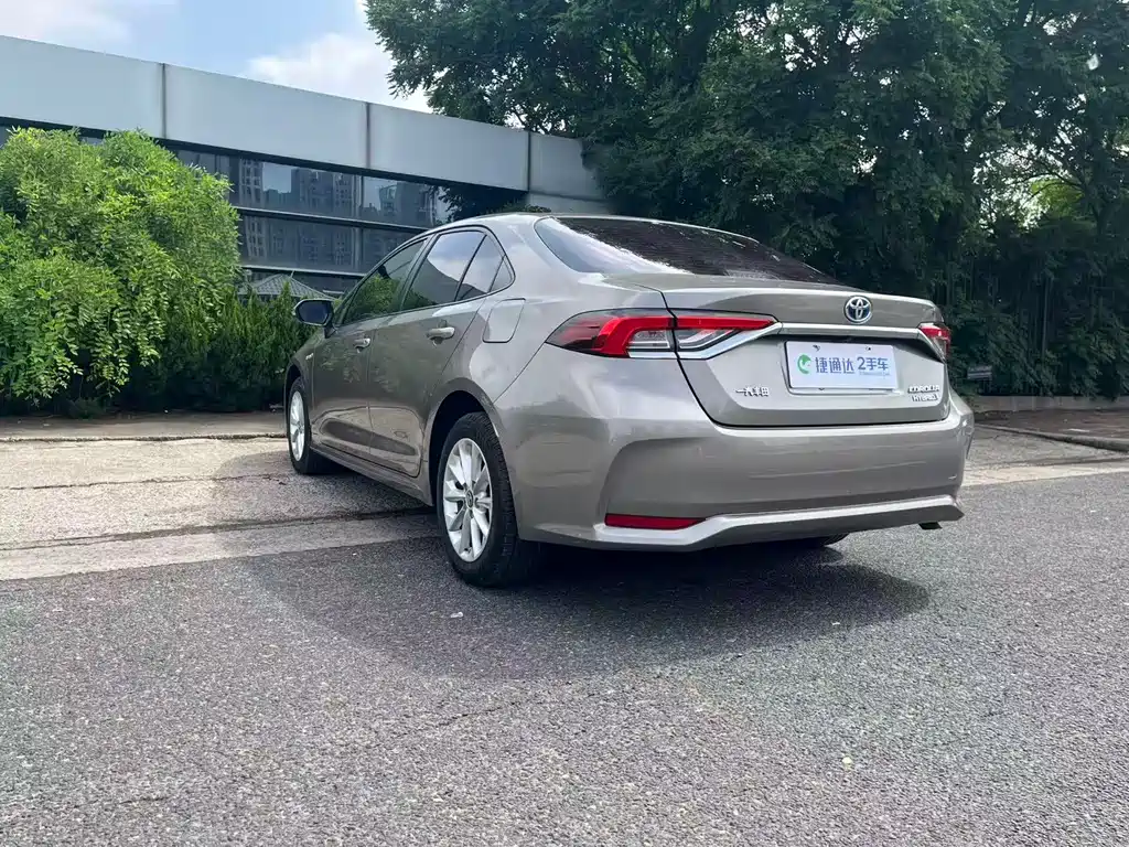 Toyota Corolla 2021 1.8L E-CVT Elite