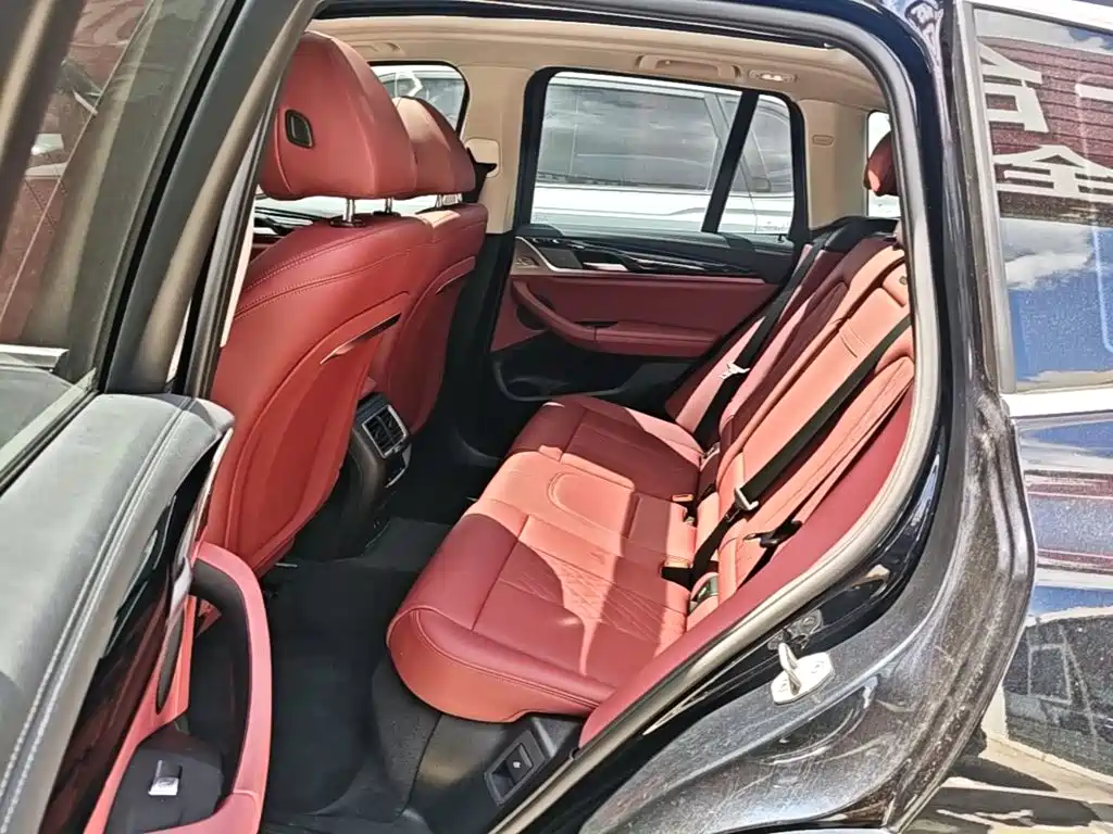 BMW X3 — миниатюра 13