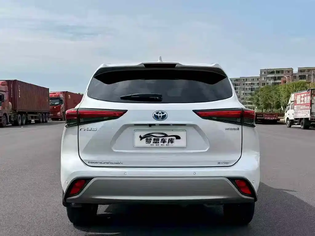 Toyota Highlander — миниатюра 8