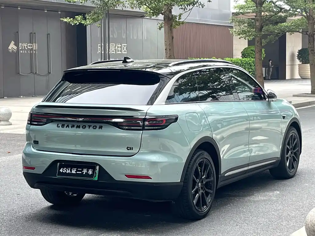 ZERO-RUNNING CAR ZERO RUN C11