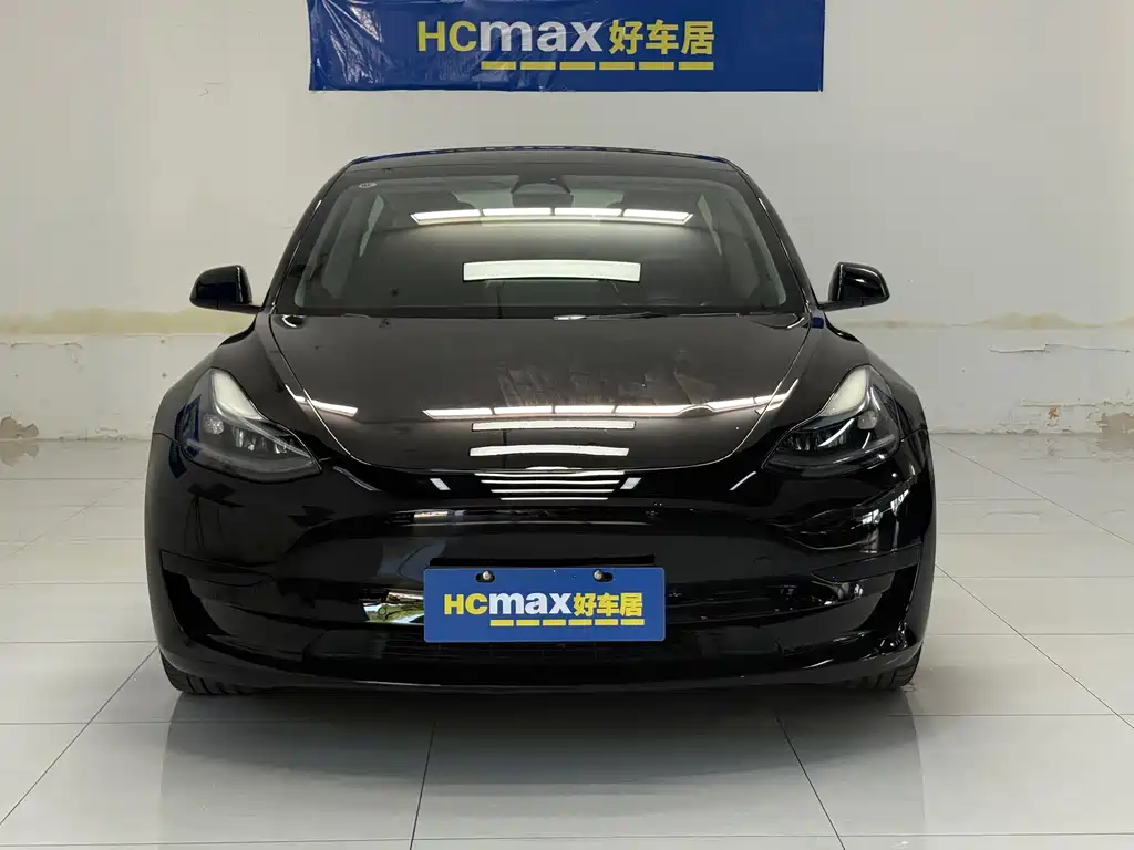 Tesla Model 3 — миниатюра 2