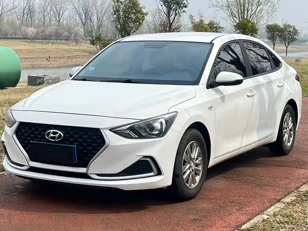 Hyundai Elantra 2020