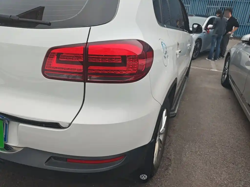 Volkswagen Tiguan — миниатюра 8