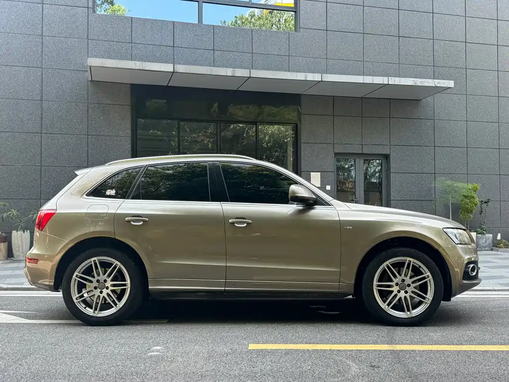 Audi Q5 (Import) 3.2FSI Sport Edition, фото 7