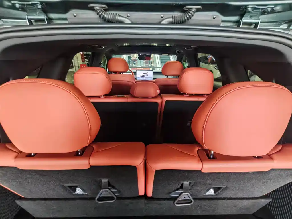 BYD Tang L — миниатюра 27