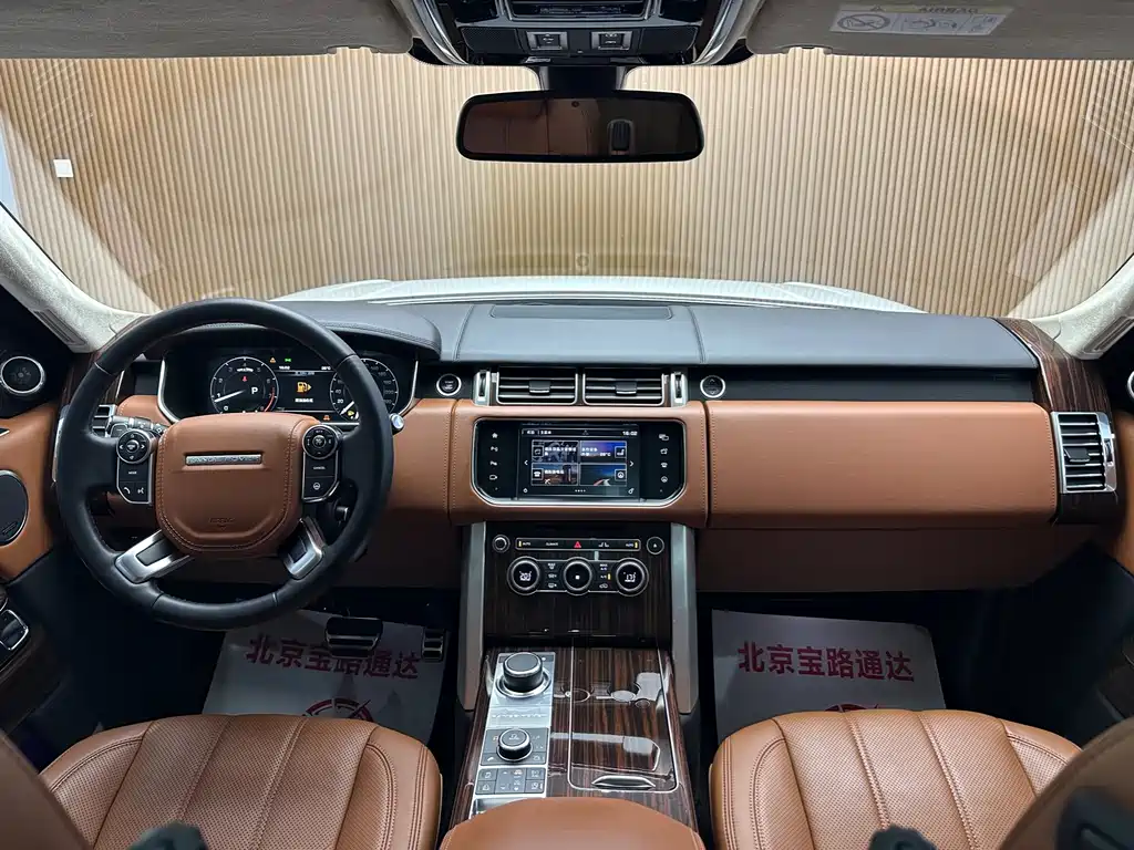 Land Rover Range Rover — миниатюра 10