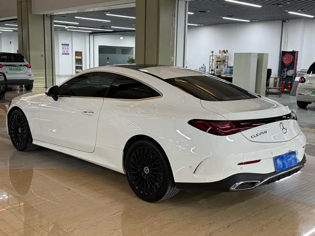 Mercedes-Benz CLE — миниатюра 12