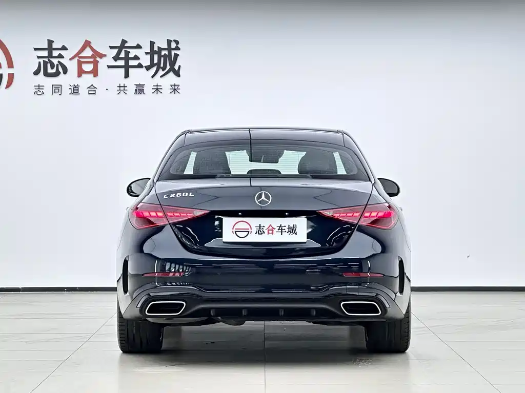 Mercedes-Benz C-Class — миниатюра 8