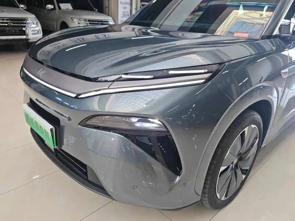 BYD Tang L — миниатюра 25