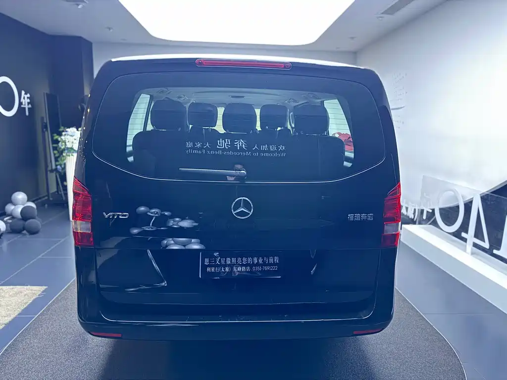 Mercedes-Benz Vito — миниатюра 9