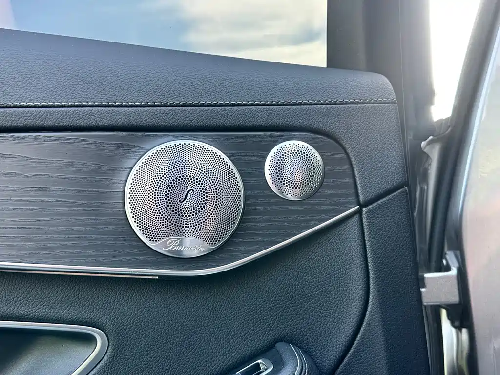 Mercedes-Benz C-Class — миниатюра 12