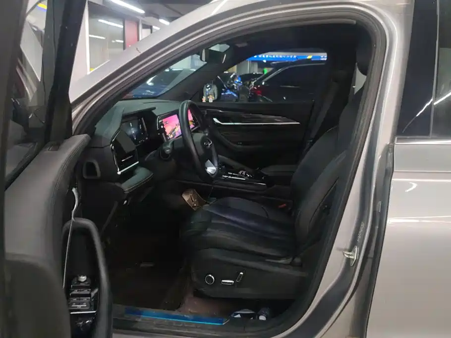 Geely Xingyue L — миниатюра 9