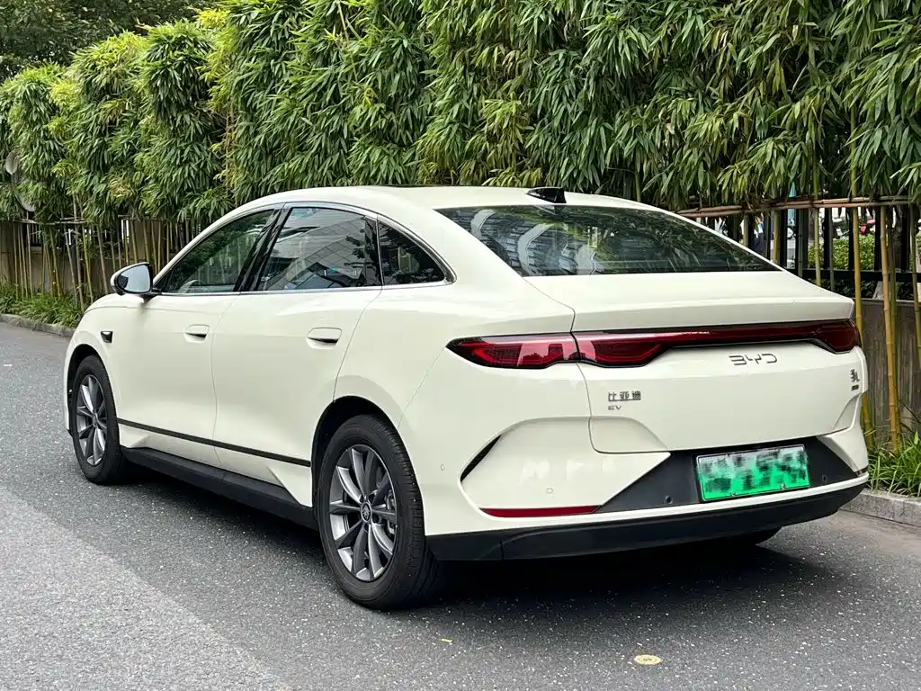 BYD Qin L — миниатюра 3