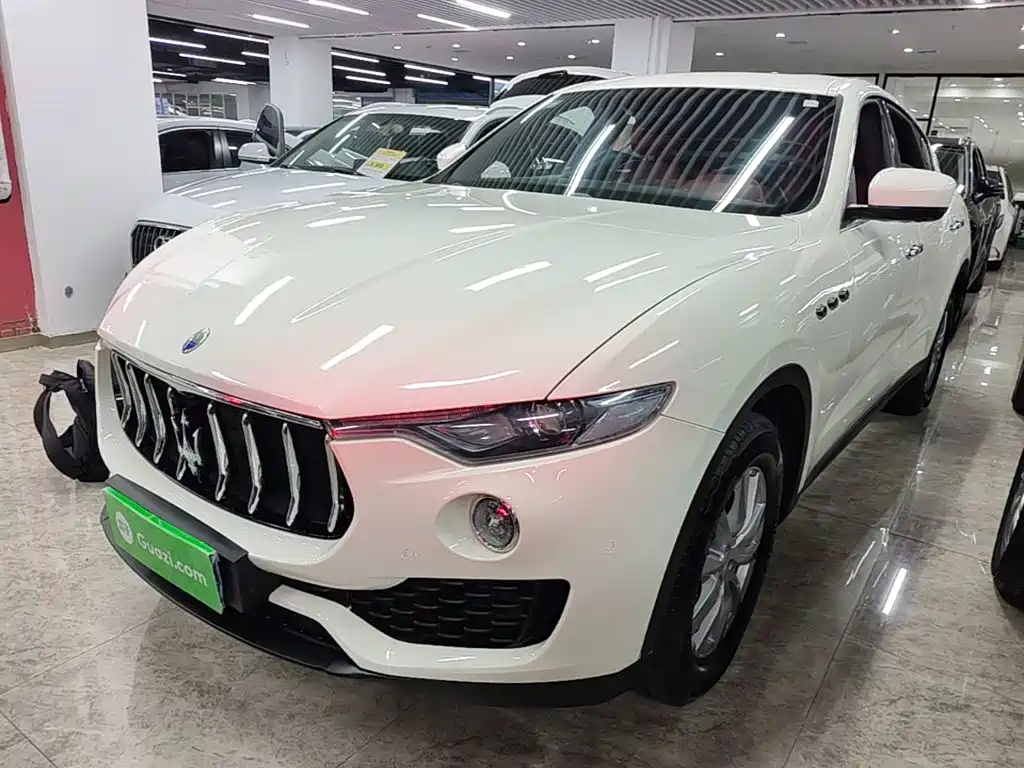 Maserati Levante — миниатюра 2