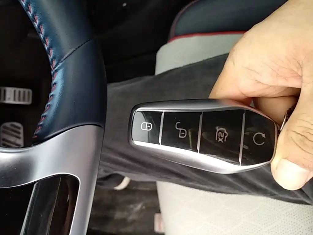 BYD Yuan Plus — миниатюра 9